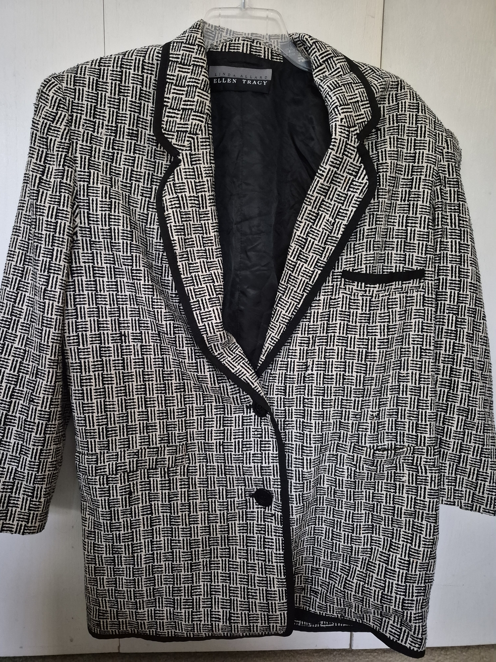 Ellen Tracy Black and White Textured Woven Blazer Sz 12